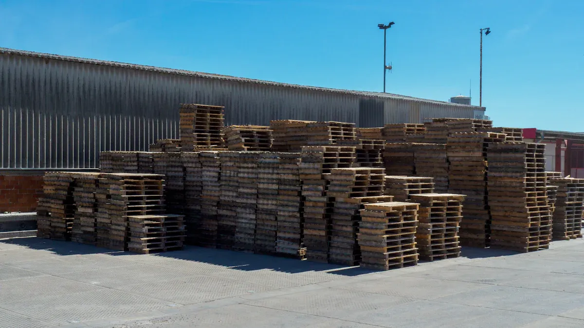 Paletes flexíveis de polipropileno (PP) são realmente mais baratas do que paletes de madeira para transporte marítimo de exportação em viagens só de ida?